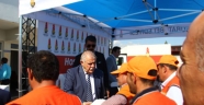TEMİZLİK PERSONELİNE RAMAZAN HEDİYESİ