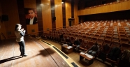 Tiyatro Okulunda Oyuncu Seçmeleri Heyecanı