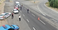 Trafikte cep telefonu kullanan 48 sürücüye 37 bin TL ceza kesildi