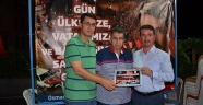 TÜRKOĞLU’NDA DEMOKRASİ BELGESİ VERİLDİ