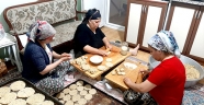 Türkoğlu'nda bayram çöreği mesaisi
