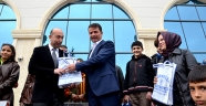 TÜRKOĞLU'NDA ÖĞRENCİLER HARÇLIKLARI İLE KAMPANYAYA DESTEK OLDULAR