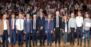 Üniversitemiz Rektörü Can, Gaziantep’te Spark Bursları Ödül Törenine Katıldı