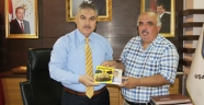 Uşak Valisi Ahmet Okur