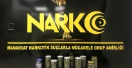Uyuşturucuyu kavanozlara saklamışlar