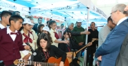 VALİ GÜVENÇER, EKİNÖZÜ ÖĞRENCİLERİ İLE BİRLİKTE