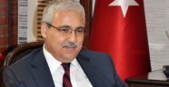 VALİ MUSTAFA HAKAN GÜVENÇER’İN 30 AĞUSTOS ZAFER BAYRAMI MESAJI