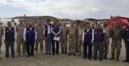VERENEL, SINIRDA MEHMETÇİĞE KURBAN KESTİ