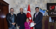 Yahya Kemal´den Yine Birincilik, Yeni Birincilik...