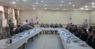 Yaşar Adalar'dan Muhtarlarla Toplantı Yaptı