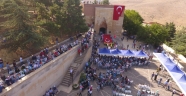 YEMLİHALAR, 15 TEMMUZ ŞEHİTLERİ İÇİN YÜRÜDÜ…