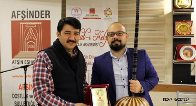 TAMBURDAN SIZAN NAĞMELER