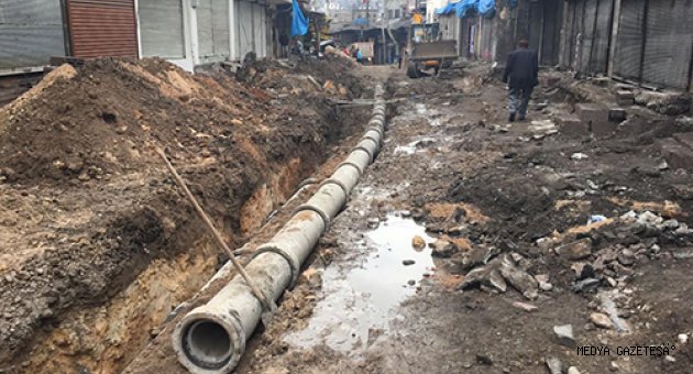 TARİHİ DEMİRCİLER ÇARŞISININ ALTYAPISI YENİLENDİ