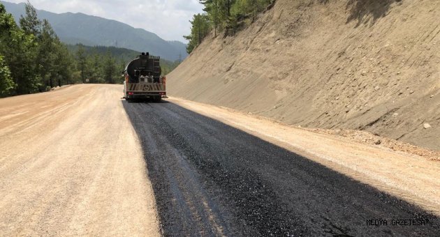 Topçalı Grup Yolunda astar atımı başladı