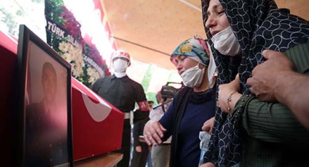- Törene AK Parti Genel Başkanı Yardımcısı Mahir Ünal da katıldı