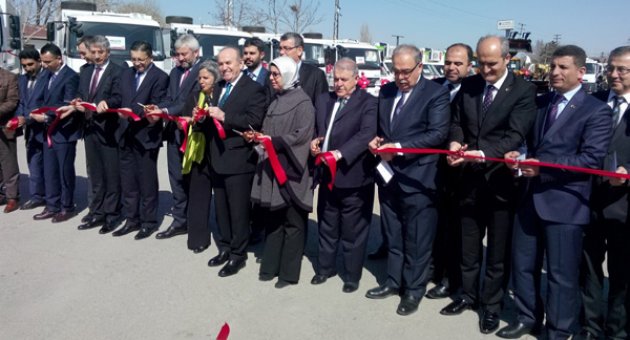 TÜRKİYE BELEDİYELER BİRLİĞİ’NDEN DULKADİROĞLU’NA ÇÖP KAMYONU