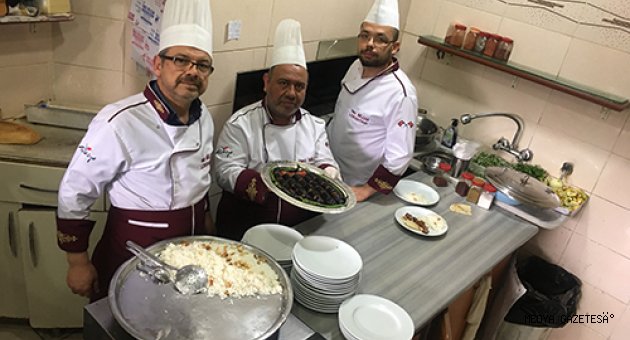 TÜRKİYE BİRİNCİSİ (PAŞA KEBABI)