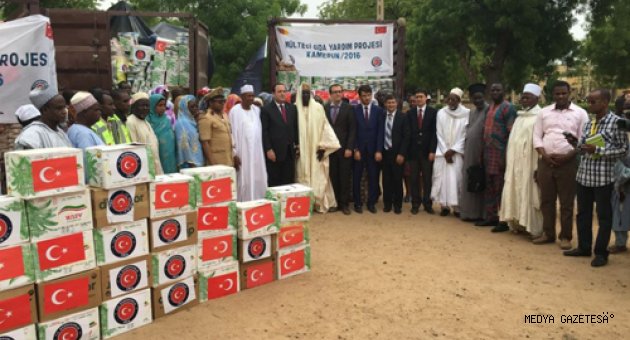 TÜRKİYE’DEN KAMERUN’DA BULUNAN SIĞINMACILARA İNSANİ YARDIM