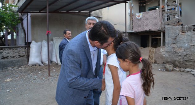 TÜRKOĞLU İLÇEMİZDE 'RAMAZAN’DA KİMSESİZLERİN KİMSESİYİZ’