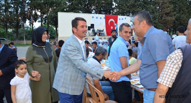TÜRKOĞLU İLÇESİ İFTARDA BULUŞTU
