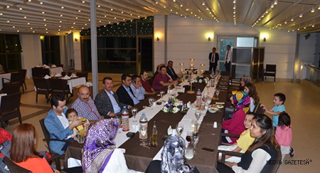TÜRKOĞLU’NDA TAYİNİ ÇIKAN HAKİM VE SAVCILARA VEDA YEMEĞİ