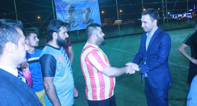 ÜLKÜ OCAKLARINDAN MAHALLELER ARASI FUTBOL TURNUVASI