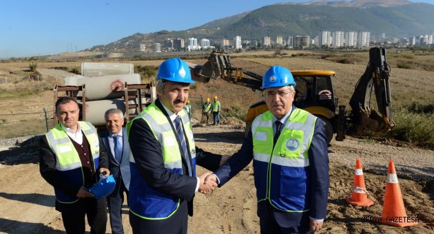 Üniversitemiz Avşar Yerleşkesi Kanalizasyon İnşaatının Temeli Atıldı