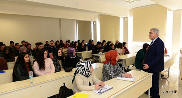Üniversitemiz Bilgisayar Laboratuvarları, Tüm Üniversite Öğrencilerinin Kullanımına Açıldı