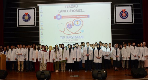 Üniversitemizde 14 Mart Tıp Bayramı, Törenle Kutlandı