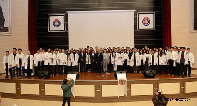 Üniversitemizde 14 Mart Tıp Bayramı Törenle Kutlandı