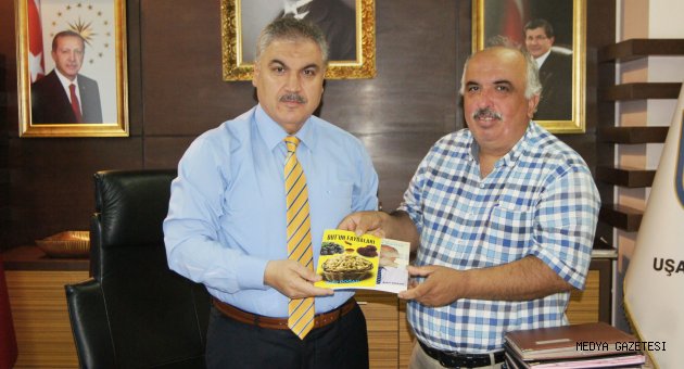 Uşak Valisi Ahmet Okur