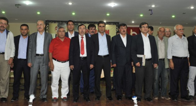 USTA ŞAİR MERHUM ABDURRAHİM KARAKOÇ ANILDI