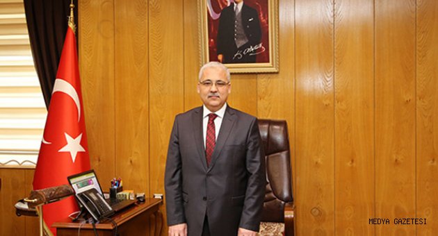 VALİ GÜVENÇER'İN 29 EKİM CUMHURİYET BAYRAMI KUTLAMA MESAJI