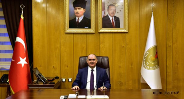 VALİ ÖZKAN’IN 30 AĞUSTOS ZAFER BAYRAMI MESAJI