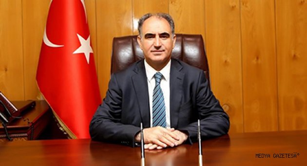 VALİ VAHDETTİN ÖZKAN’IN 10 OCAK ÇALIŞAN GAZETECİLER GÜNÜ MESAJI