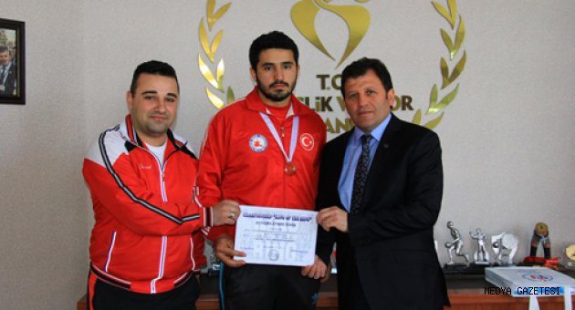WUSHU BALKAN ŞAMPİYONU ALİ AKKAYA