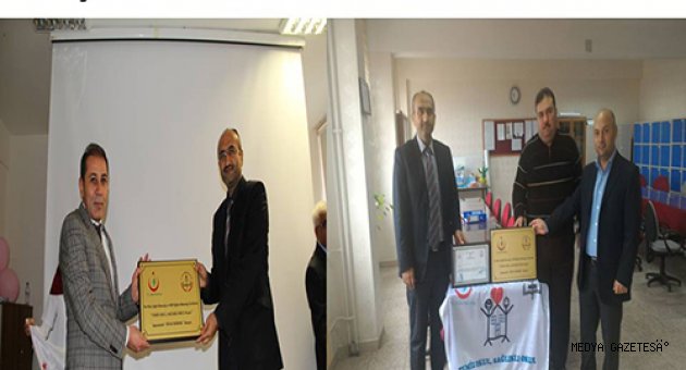 Yahya Kemal, Beyaz Bir