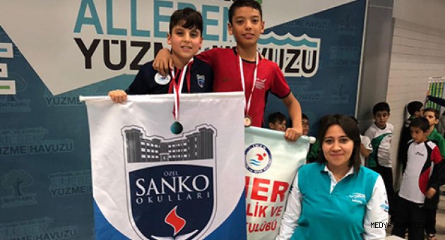 YÜZME YARIŞMASINA SANKO DAMGASI