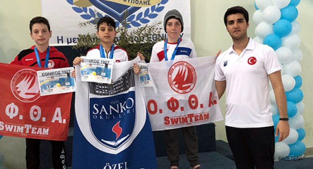 YÜZÜCÜLERİN BÜYÜK BAŞARISI