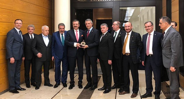 ZABUN, TÜRK – ARAP TİCARET ODASI YÖNETİM KURULU TOPLANTISI İÇİN LÜBNAN’A GİTTİ
